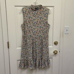 Francesca’s mockneck floral sleeveless dress size L